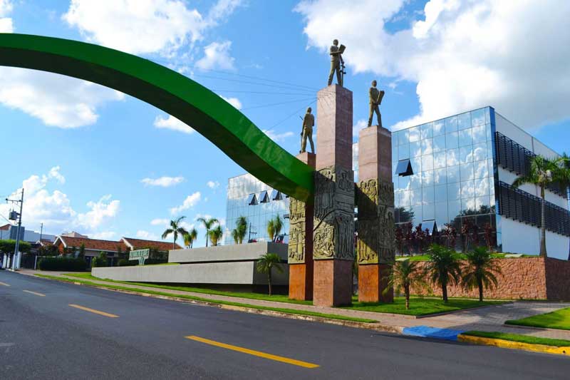 Confira o que abre e o que fecha em Ibaté durante o feriado prolongado de Corpus Christi