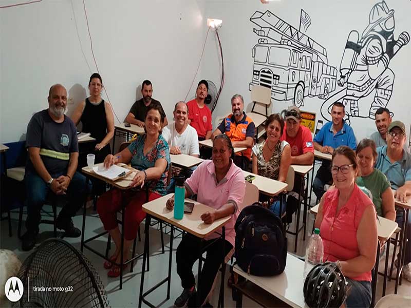 Defesa Civil de Ibaté amplia conhecimentos sobre legislação ambiental e prevenção de queimadas