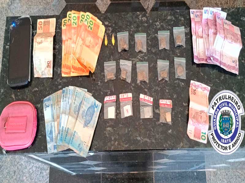 Denúncia de tráfico leva GCM a abordagem e prisão no Jardim Cruzado
