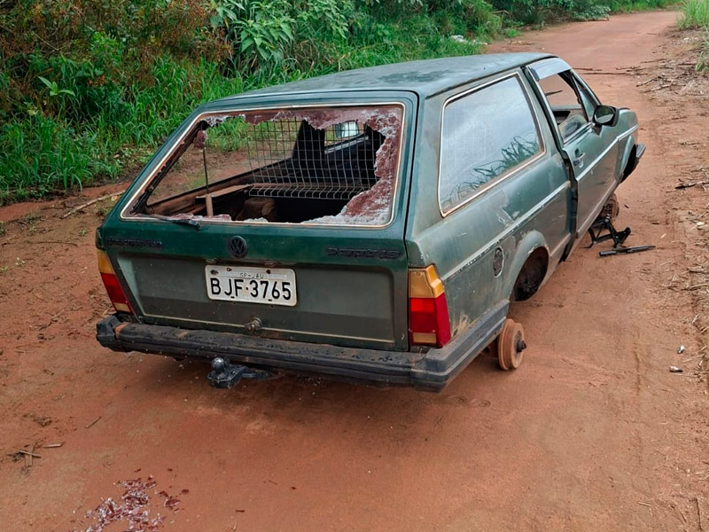 GCM localiza veículo abandonado em área rural de Ibaté