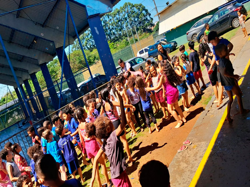 Escolas municipais de Ibaté promovem atividades especiais para as crianças